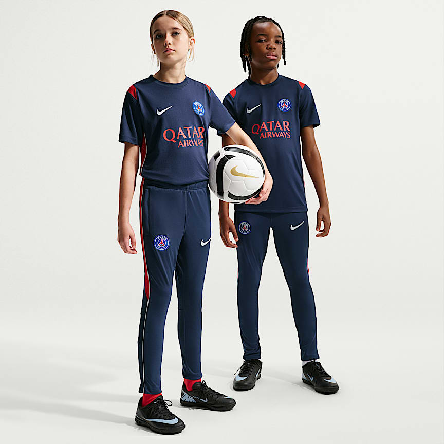 Paris Saint-Germain Home Older Kids' Nike Dri-FIT Football Pre